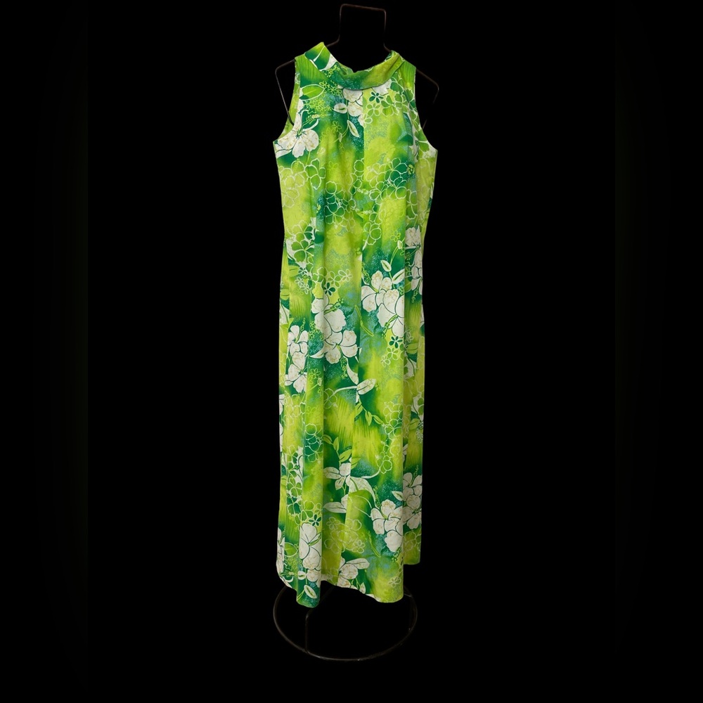 Vintage Hukilau Hawaiian Dress